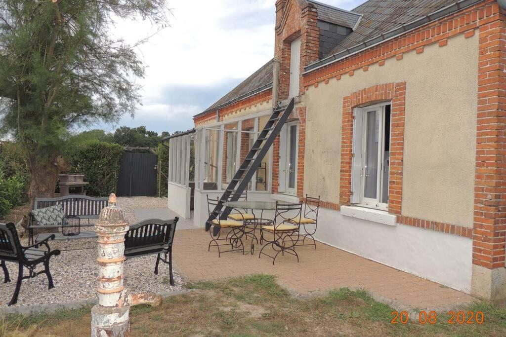 Gite Le Bercail Mur-de-Sologne 外观 照片
